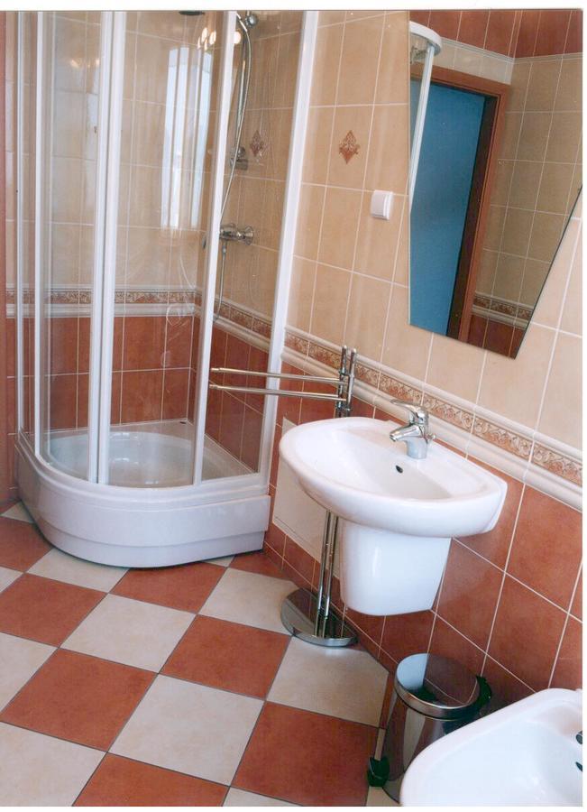 Gosciniec Tombor Apart otel Katoviçe Dış mekan fotoğraf